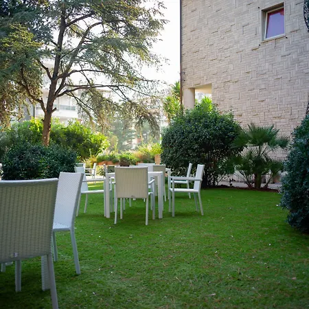 Wanda - Residenza Di Charme 特拉尼