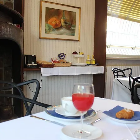 Wanda - Residenza Di Charme 3* Trani
