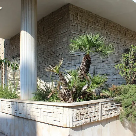 Wanda - Residenza Di Charme 3* Trani