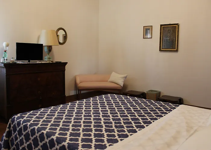 לינה וארוחת בוקר Wanda - Residenza Di Charme 4*