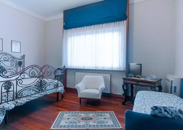 Oda ve Kahvaltı Wanda - Residenza Di Charme Trani