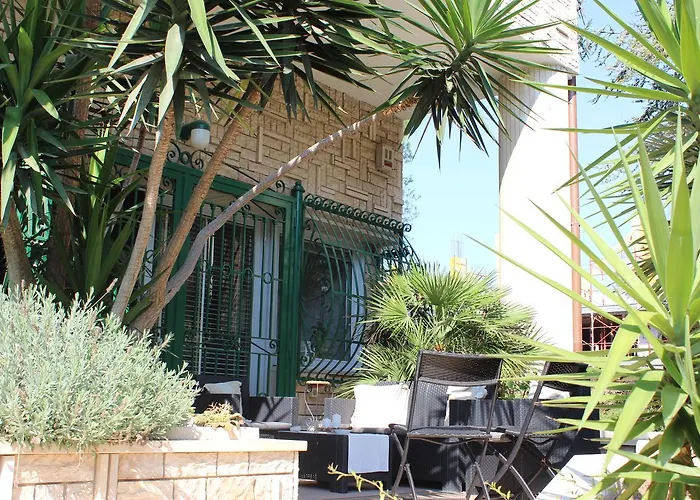 Wanda - Residenza Di Charme Oda ve Kahvaltı Trani