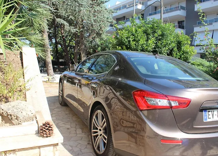 Wanda - Residenza Di Charme Oda ve Kahvaltı 4*