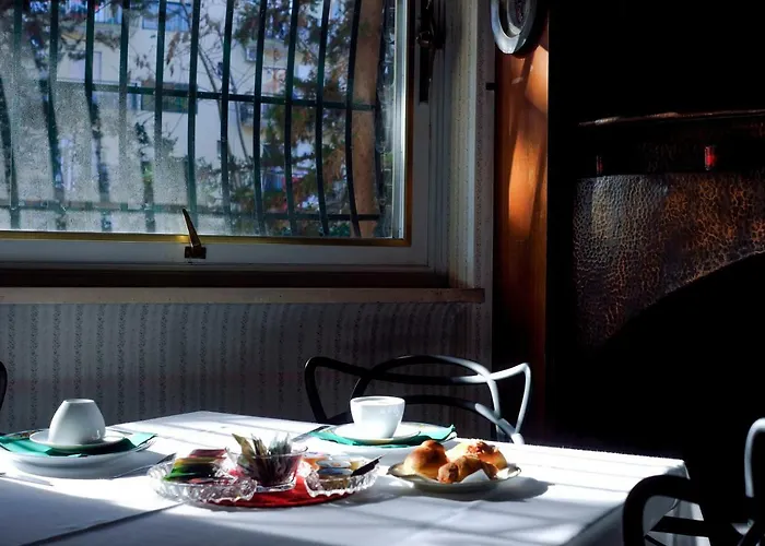 Wanda - Residenza Di Charme Oda ve Kahvaltı 4*